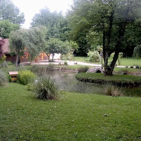 Avec Et Etang A Proximite Du Horská chata Anthy-sur-Leman